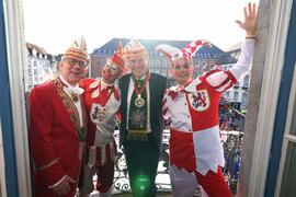 Karneval in Düsseldorf: Der Hoppeditz ist erwacht!
