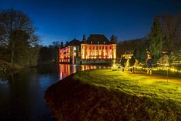 Die Schlossweihnacht im Schloss Dyck öffnet ihre Pforten
