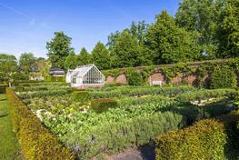 Neue Vortragsreihe SchlossWissen startet mit spannendem Auftakt über „Historische Küchengärten“